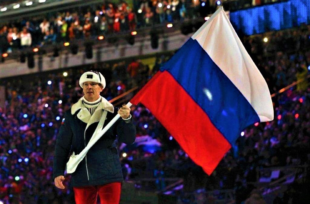 Знаменосец Олимпийской Сборной России, Олимпийский Чемпион - 2014 года, Почётный Гражданин города Братска - Александр ЗУБКОВ